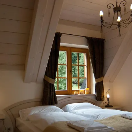 Aparthotel Krupowka Mountain Resort Szczyrk - Widokowy Hotel Z Basenami & Wellness 4*